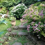 Un Soir D'ete - D'hotes Bed & Breakfast 4*