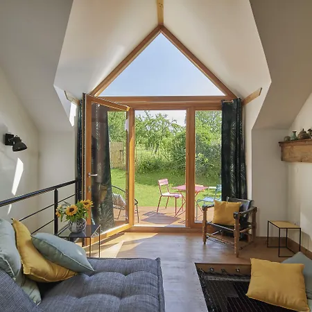 Alojamento de Acomodação e Pequeno-almoço Un Soir D'été - D'hôtes 4*